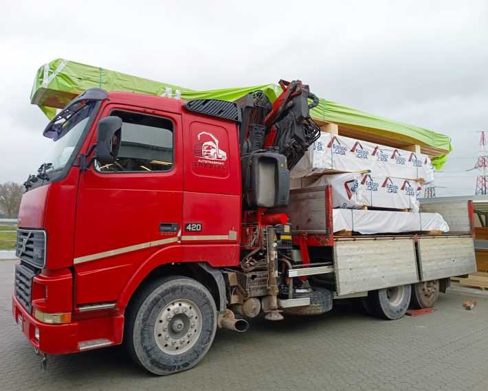 Volvo FH12 3 assi con Gru Fassi 310